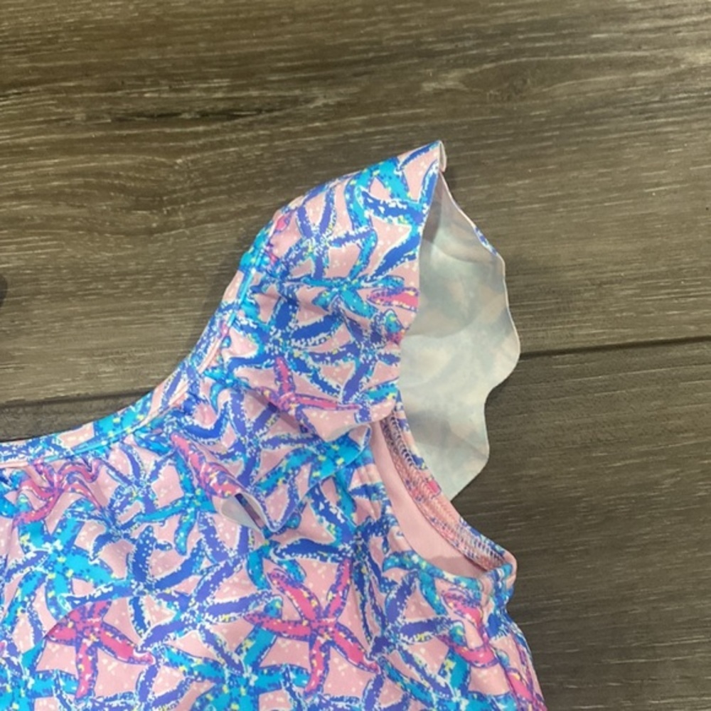 NWT! Vineyard Vines Pink and Blue Starfish Girls Bikini Top - Picture 2 of 4